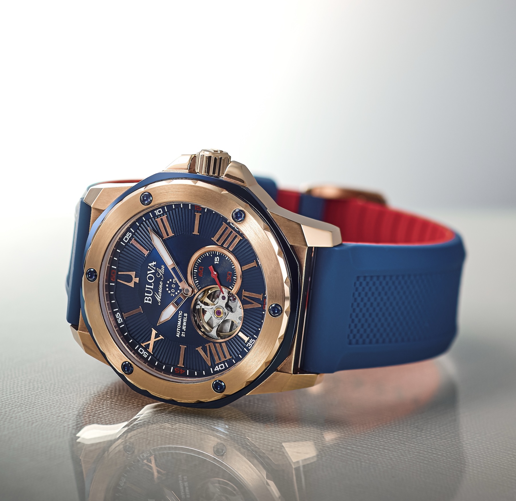 Feature of Marine Star｜FEATURE｜BULOVA（ブローバ）ジャパン公式サイト