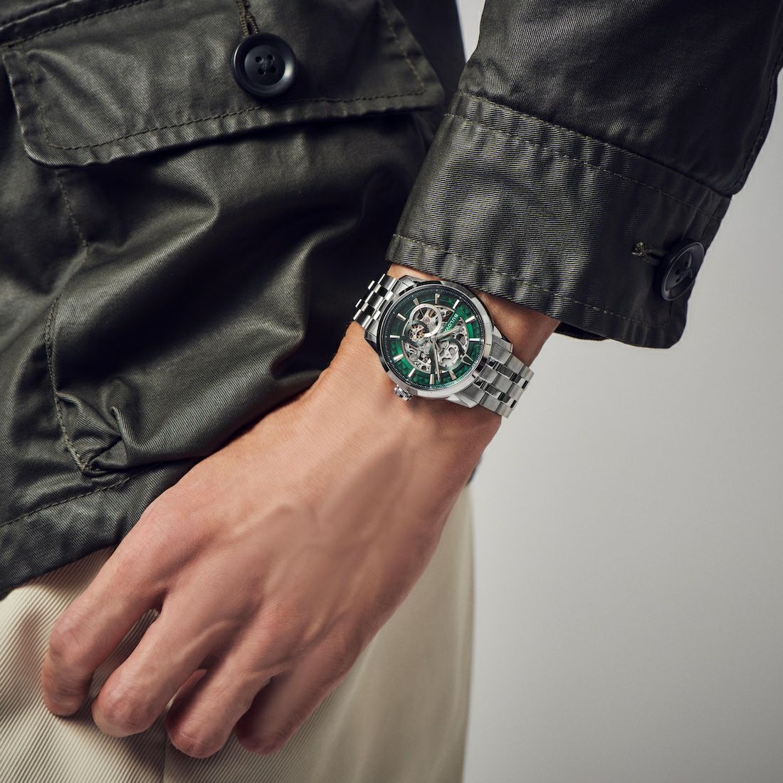クラシック サットン 96A329 | BULOVA（ブローバ）ジャパン公式サイト